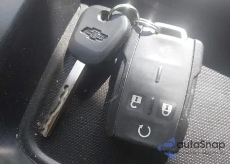 2017 Chevrolet Silverado 1500 2Lt from USA, damaged, VIN 3GCUKREC7HG298184